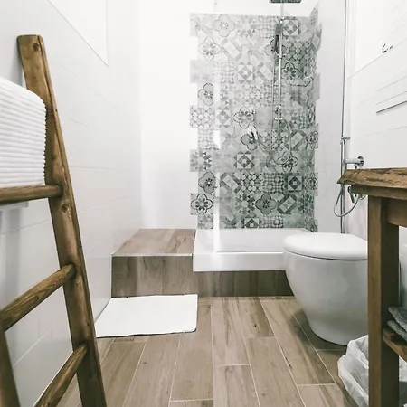 Vandelia Couette-café 4*
