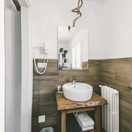 Vandelia Couette-café 4*