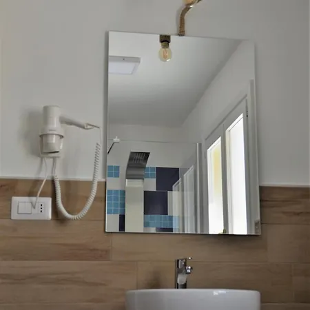 Couette-café Vandelia 4*